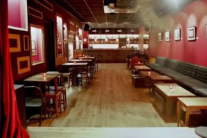 ELS PAGESOS &middot; MUSIC BAR