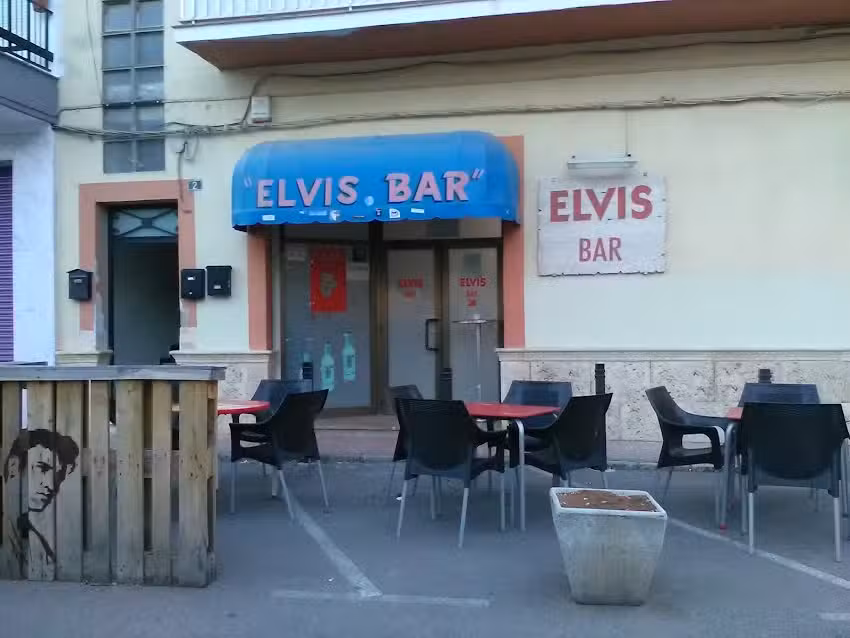 Elvis Bar