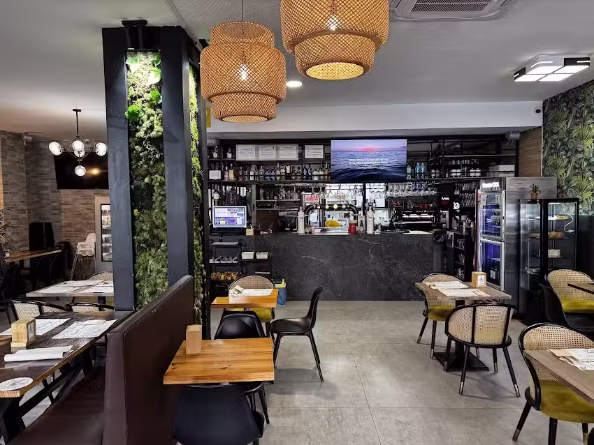 Emal&uacute; Coffee New Experience