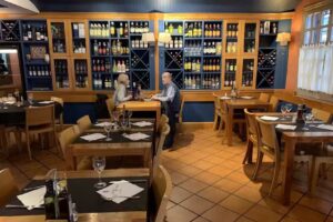 En La Esquinita Te Espero