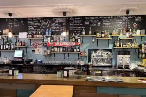 En las Nubes Restobar