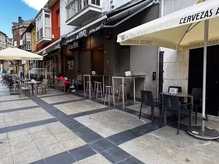 En vivo cocktail & gin pub