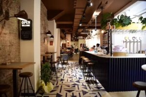 ENCERCLE, Paellas, tapas y cocteler&iacute;a