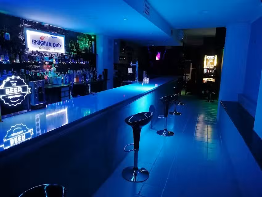 ENIGMA CAFETERIA PUB MUSICAL