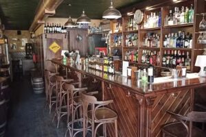 Enoteca La Reserva El Viejo &Aacute;bside