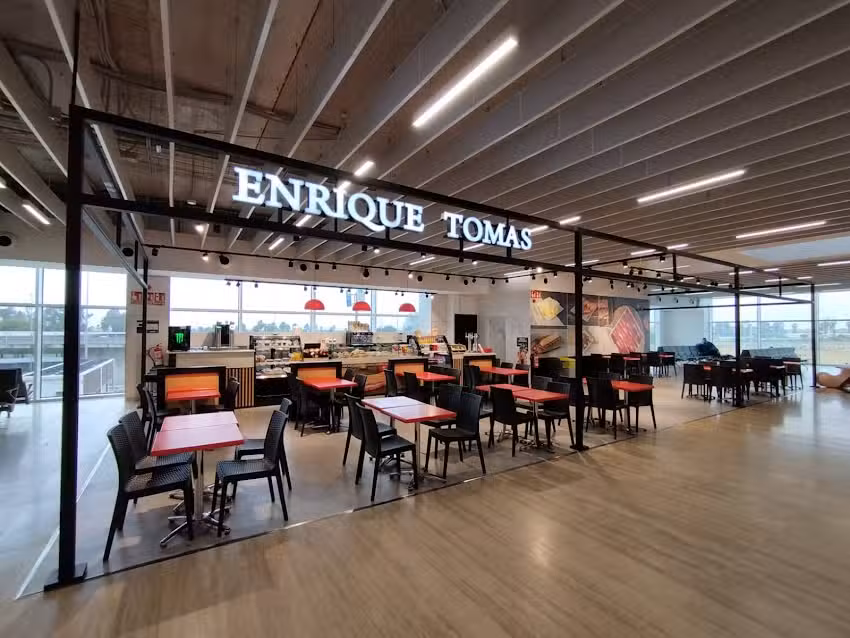 Enrique Tom&aacute;s