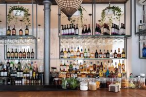 Entre Santos Cocktail Bar & Food