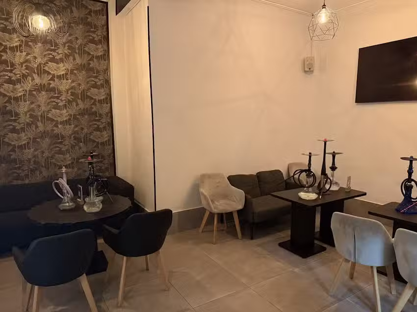 Eon Lounge