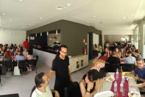 Escola de Cuina Bar Restaurant &laquo;Cru&iuml;lla al Punt&raquo;