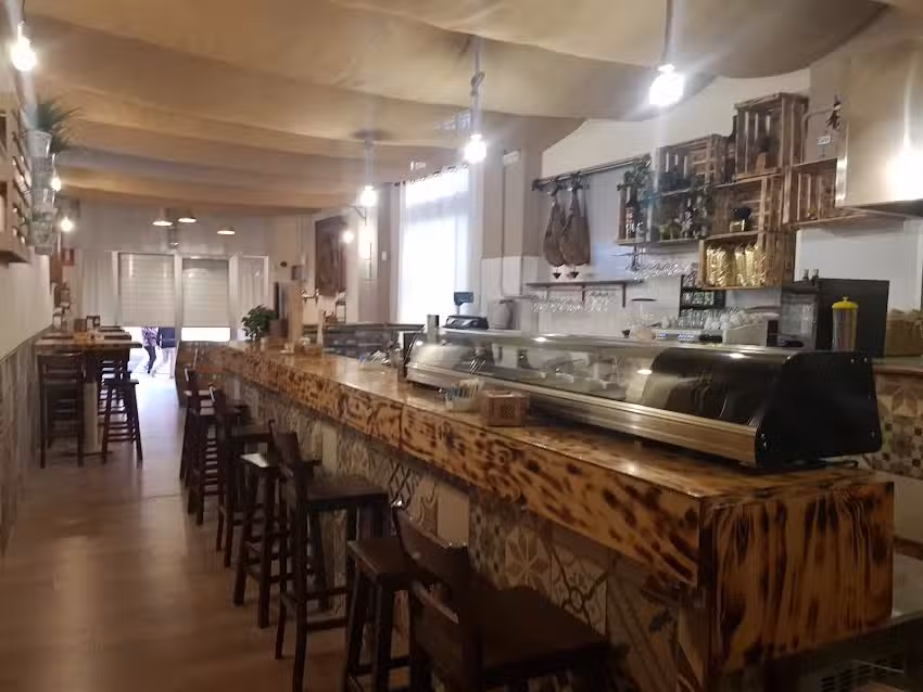 Esquinita Iberica