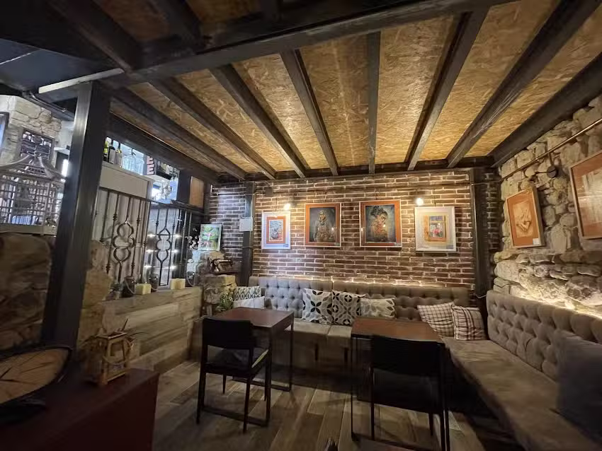 ETXETXU BERRIA CAFETERIA PUB ALGORTA