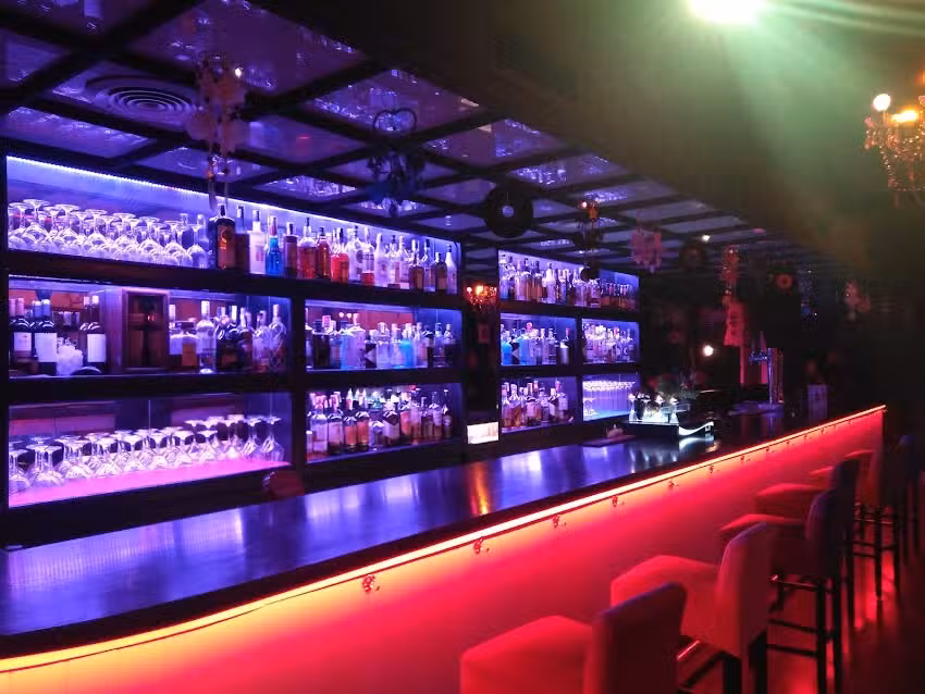 Everlasting Love Sitges