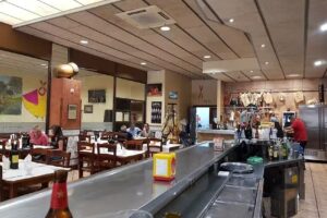 Extreme&ntilde;o Restaurant Bar