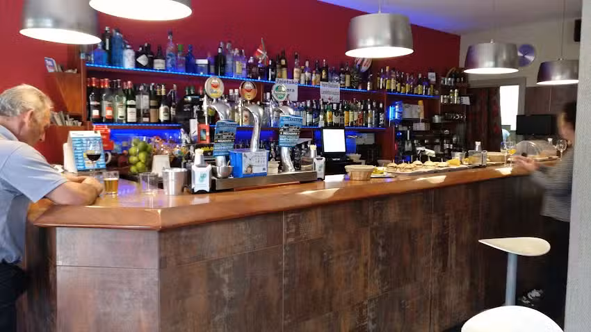 ez esan inori Taberna