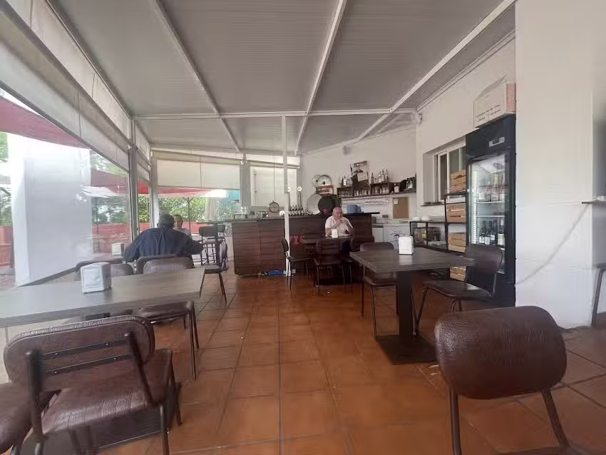 &laquo;FIESTA&raquo; EL BAR DEL MERCAO