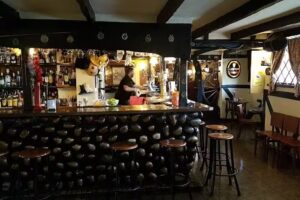 Flamingo English Bar