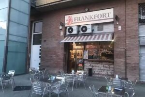 FRANKFURT (wuppertal) Matar&oacute;