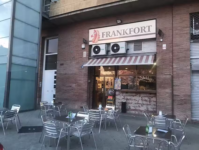 FRANKFURT (wuppertal) Matar&oacute;