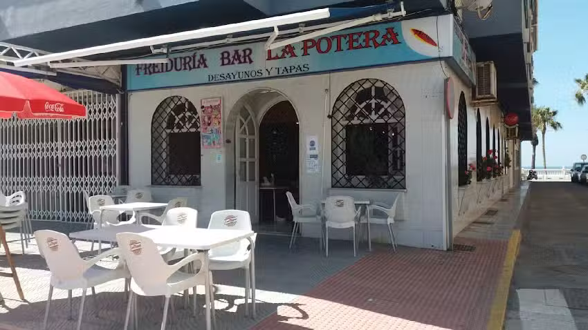 Freidur&iacute;a Bar La Potera
