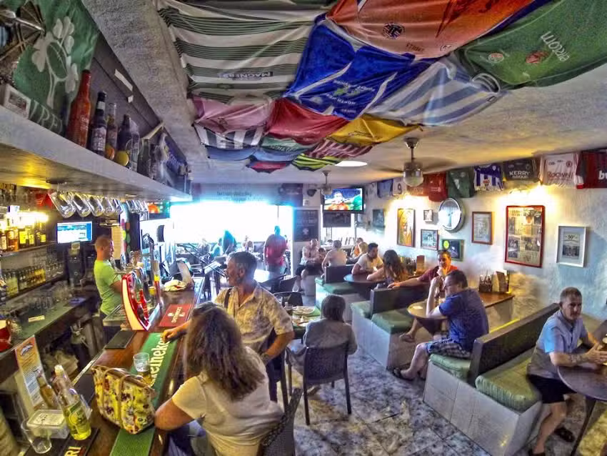 Gallagher&rsquo;s Beachview Sportsbar