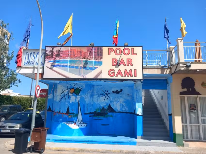 Gami PoolBar