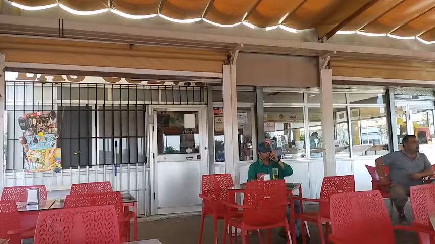 Gasolinera Restaurante Las Cuevas