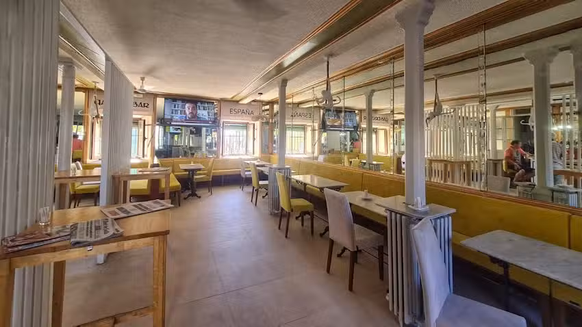 Gastro Bar Caf&eacute; Espa&ntilde;a