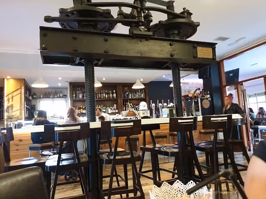 Gastro Bar Do&ntilde;a Blanca