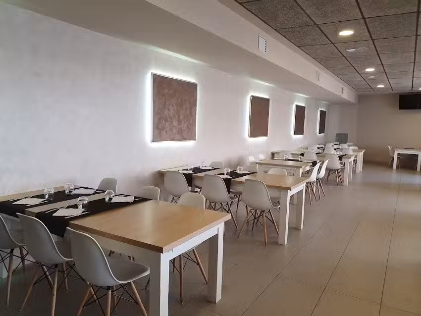 Gastropadel Borja &ndash; Restaurante & Club de P&aacute;del