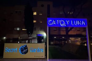 Gato y Luna &ndash; Secret Garden