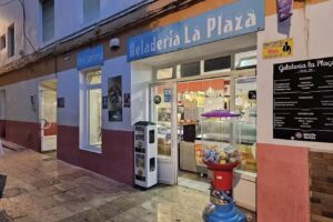 Gelateria La Pla&ccedil;a