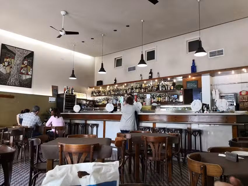 Gran Bar Pomares