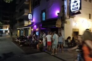 Grand Caf&egrave; Latino.