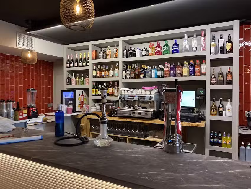 Grandma Club Hookahs