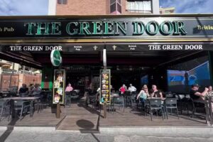 GREEN DOOR BRITISH PUB
