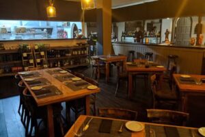 Grillen Restaurante, Bar y Parilla