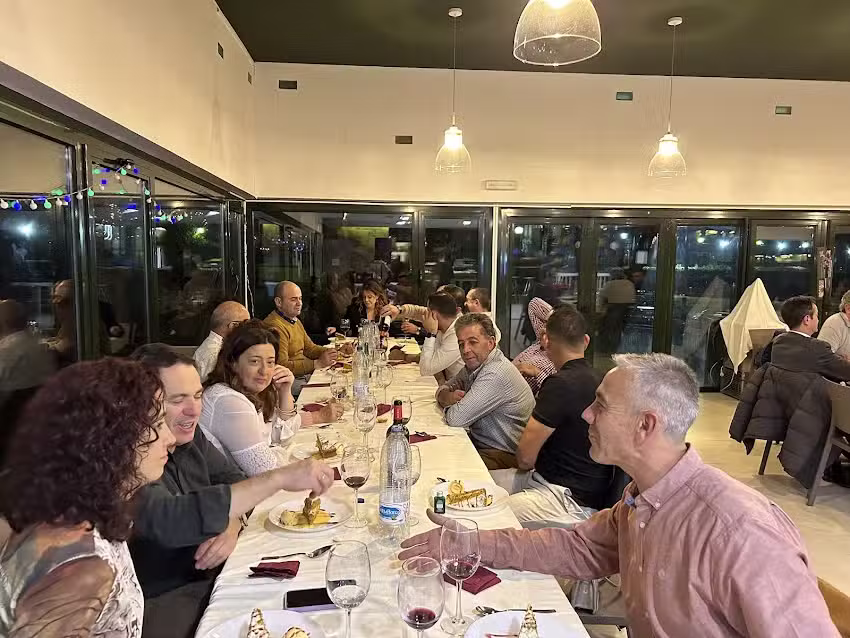 Grupo Aven Hosteler&iacute;a Bar del Club Monteverde