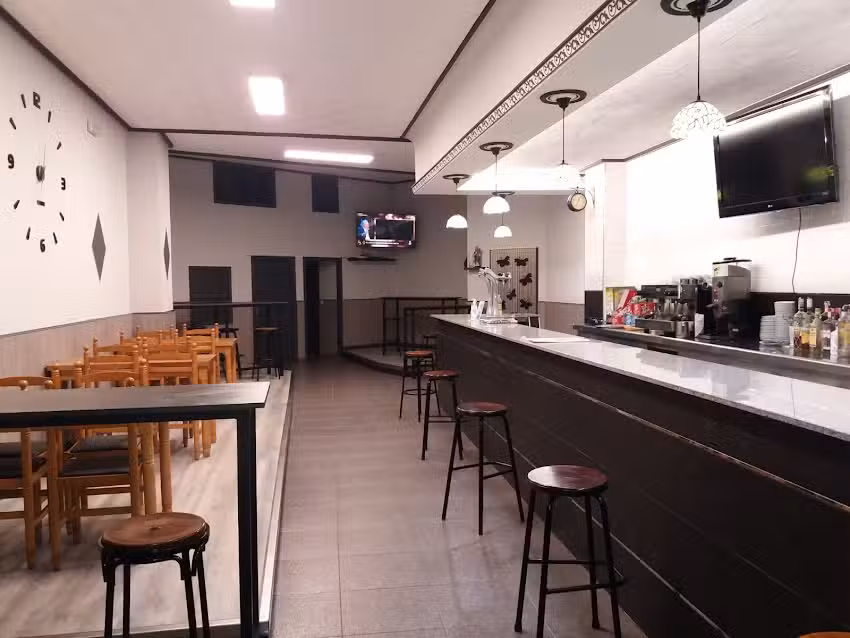 Hamburgueser&iacute;a / caf&eacute;-bar Se&ntilde;aris