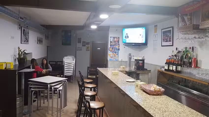 Hamburgueser&iacute;a-Pizzeria &laquo;El Pinta&iacute;llo&raquo;