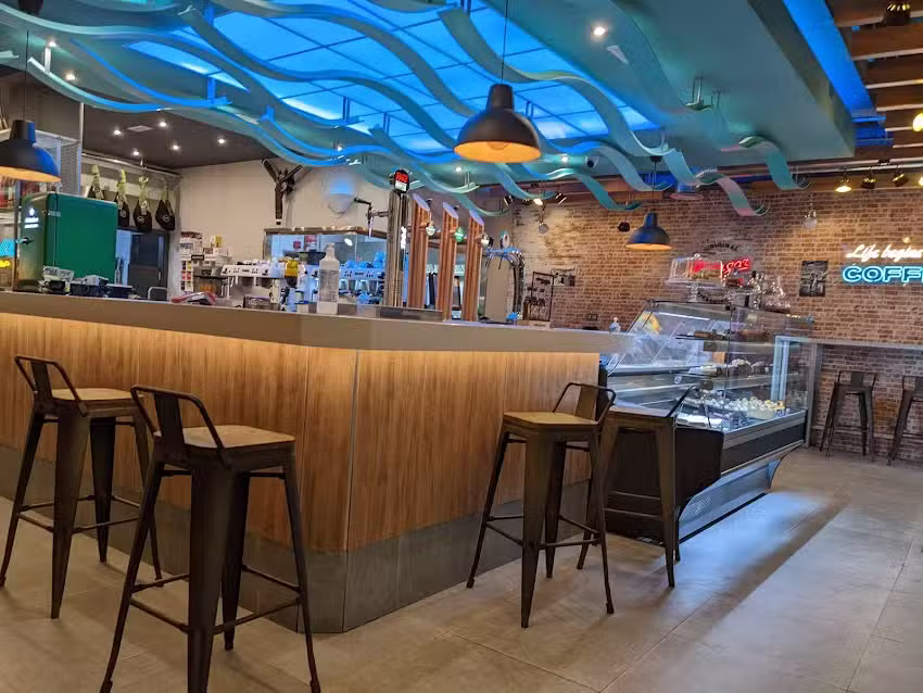 Hangar Caf&eacute;