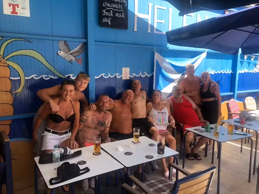 Helen&rsquo;s Bar &ndash; Home of Mansfield Town Supporters Club Benidorm