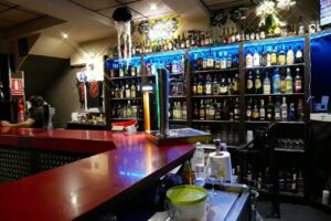 HENDRIX &iexcl;Beer&Rock!