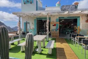 Higo Pico Flower Cafe