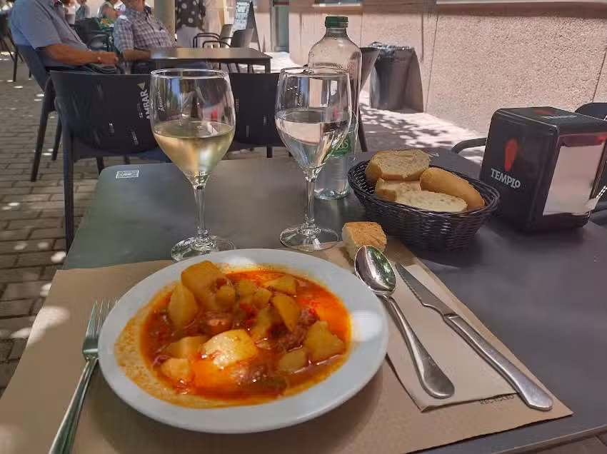 HOGAR DEL JUBILADO
