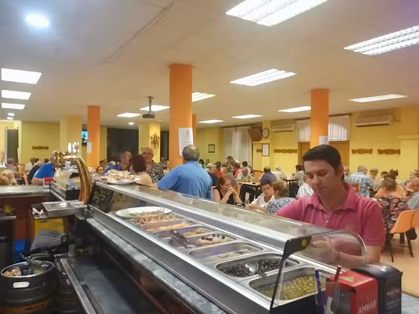 Hogar del Jubilado Abierto a todo p&uacute;blico