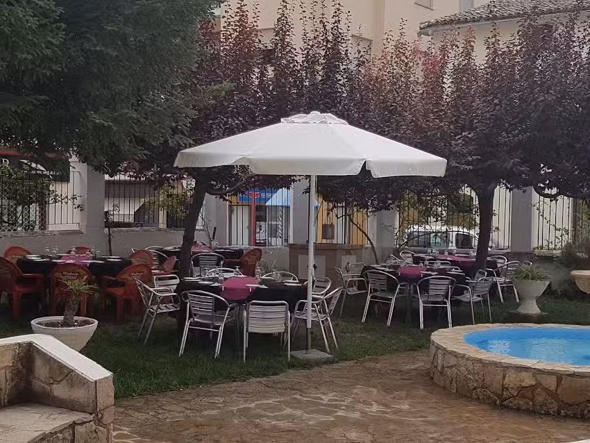 Hogar del jubilado y pensionistas Ayora