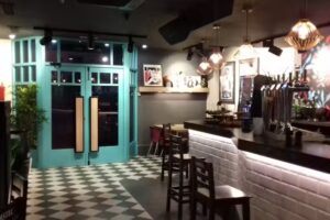 Hostal Plaza – Restaurante Cafetería