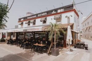 Hostal restaurante Avenida