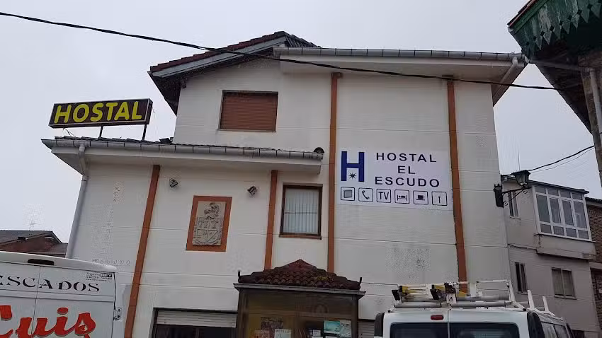Hostal-Restaurante El Escudo