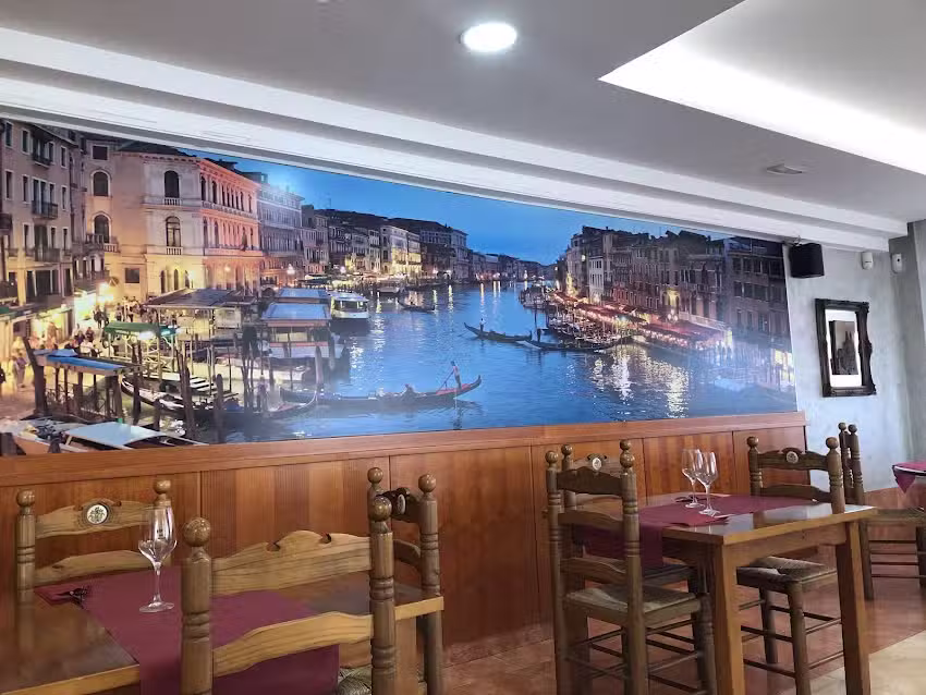 Hostal R&iacute;o Ubierna